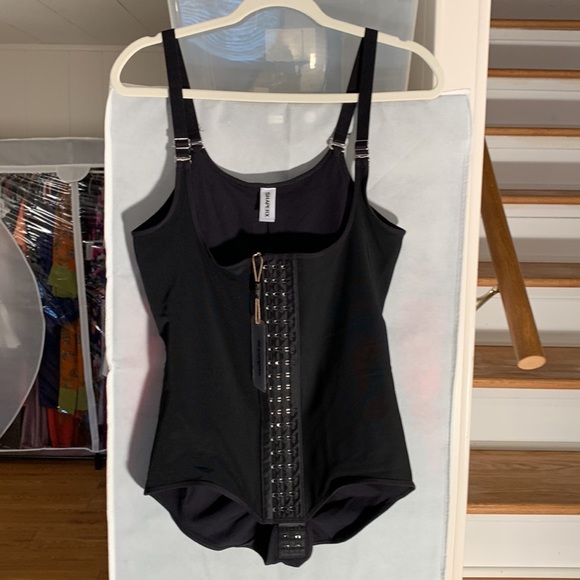 Shaperx Butt Lifter Body Shaper For Women With Front Hooks - Picture 10 of 14